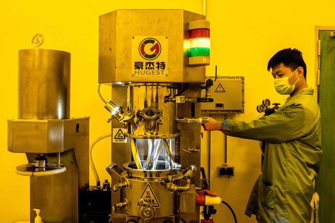 大量英伟达GPU被抛售背后欧洲一大批转用DeepSeek的公司已赚麻(图10)