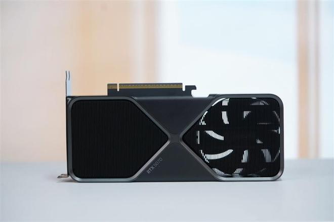 NVIDIA RTX 5070首发评测：DLSS 4提升超4倍！4K游戏不再是高端玩家专属(图5)