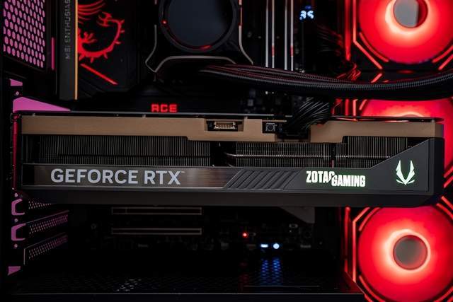 当下旗舰的最优选:索泰 RTX 5090 D SOLID评测(图7)